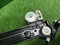 стеклоподъемник передний левый BMW 4 серия G22/G23 G22 2022, 2.0 л., B47 D20 B, дизель, АКПП, arctic race blue metallic (c4f), купе, полный привод, 9854229, 61359854229 - фото №6