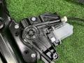 стеклоподъемник передний правый BMW 4 серия G22/G23 G22 2022, 2.0 л., B47 D20 B, дизель, АКПП, arctic race blue metallic (c4f), купе, полный привод, 9854230, 61359854230 - фото №4