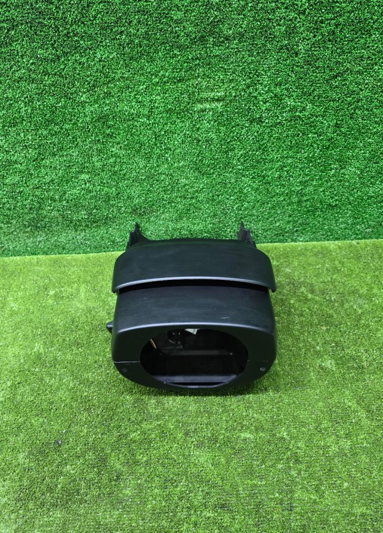 кожух рулевой колонки BMW X5 G05 2019, 3.0 л., B58B30C, бензин, АКПП, a300, внедорожник 5 дв., полный привод, 7952184, 51457952184, 7952182, 7952182 - фото №1