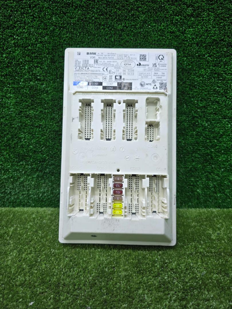 Блок управления BCM (Body Control Module) BMW 5 серия G60/G61 2025, 2.0 л., бензин, a90, седан, задний привод, правый руль, 5B72848, 61355B72848 - фото №1