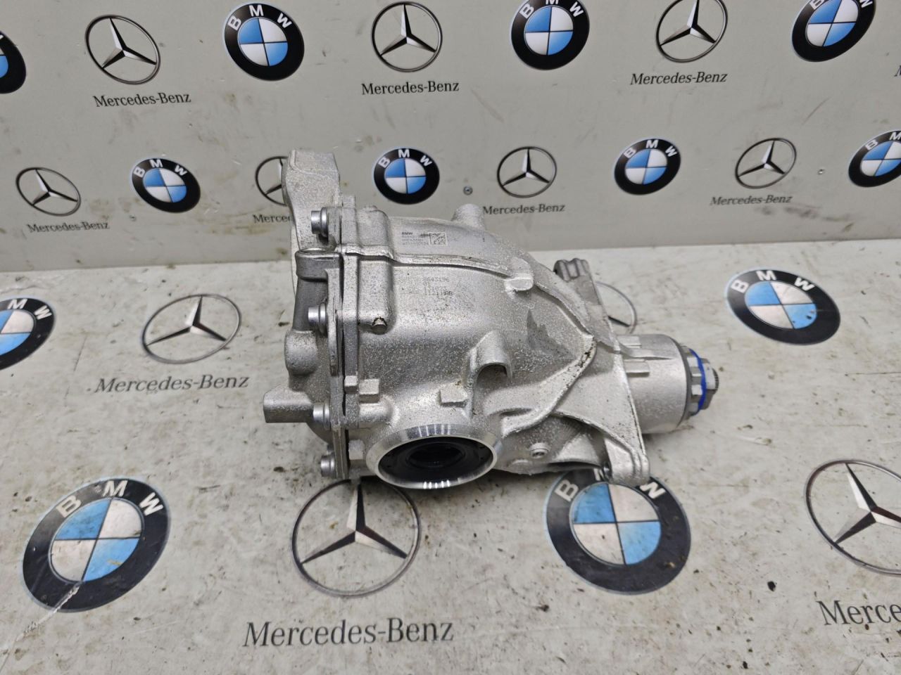 редуктор заднего моста BMW 2023, a300, 8686219 - фото №1