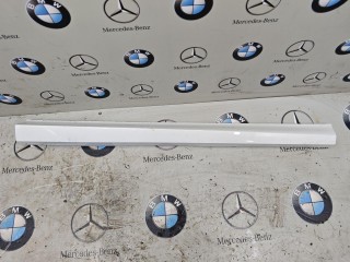 молдинг двери передней правой BMW 2023, 2.0 л., бензин, a300, 8064796