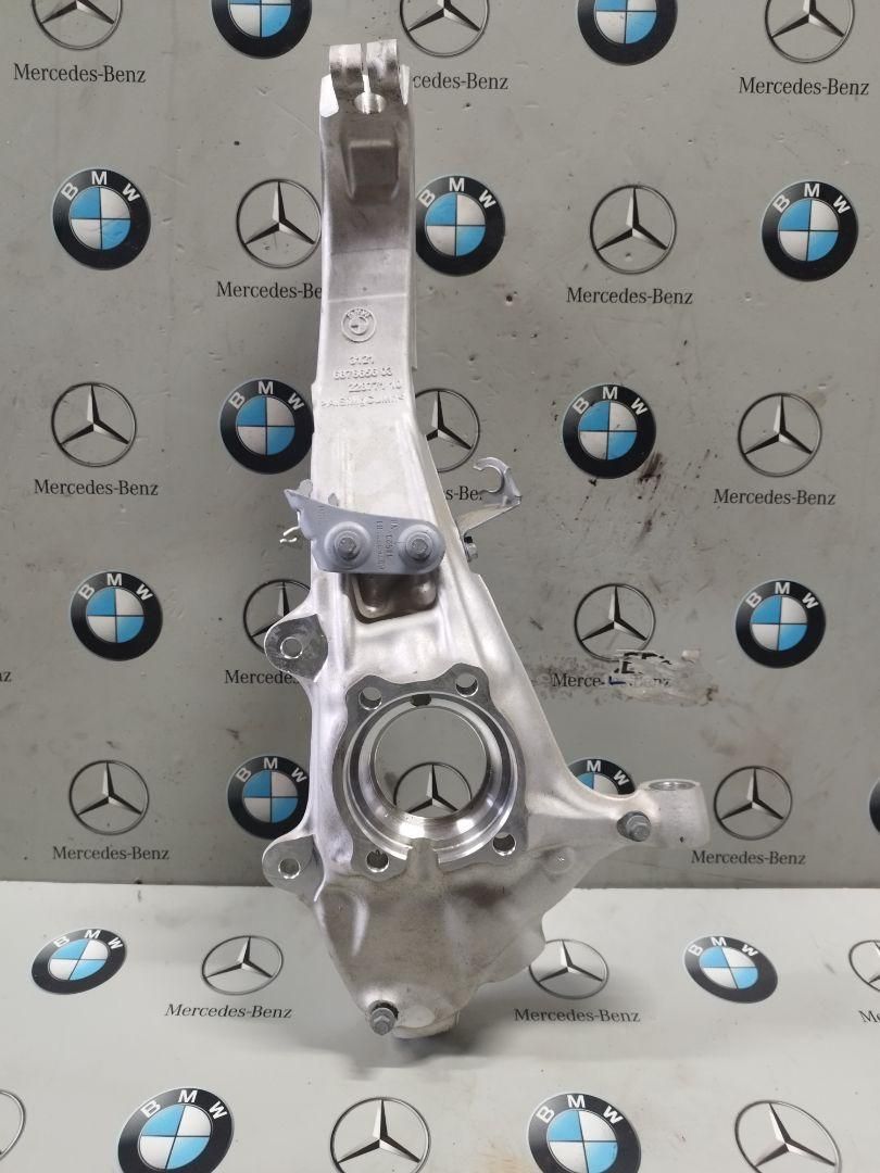 кулак поворотный правый BMW 2024, 3.0 л., B58B30, бензин, 475, полный привод, 6876656 - фото №1