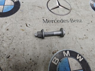 болт развальный BMW 2023, a300