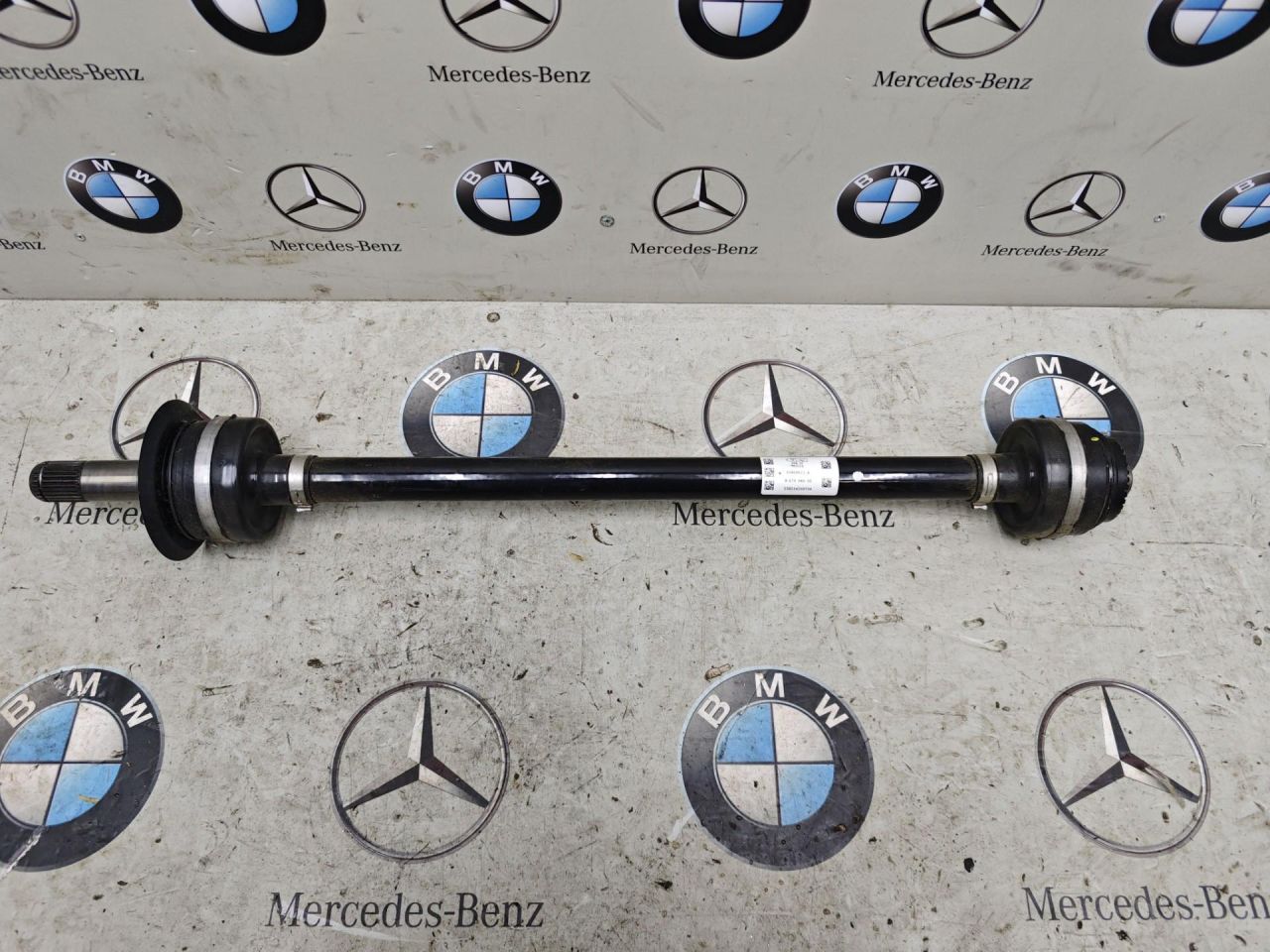 полуось задняя (приводной вал, ШРУС) BMW 2023, a300, 8679940 - фото №1
