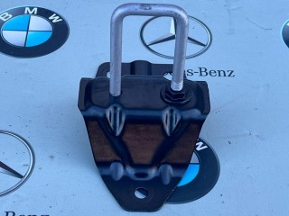 захватный крюк капота BMW iX I20 2024, 9879324