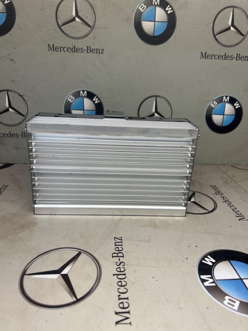 усилитель музыкальный BMW 6 серия F06/F12/F13 2014, 3.0 л., бензин, 9312596 - фото №1