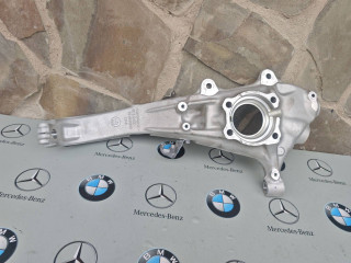 кулак поворотный левый BMW 2024, бензин, 6876655