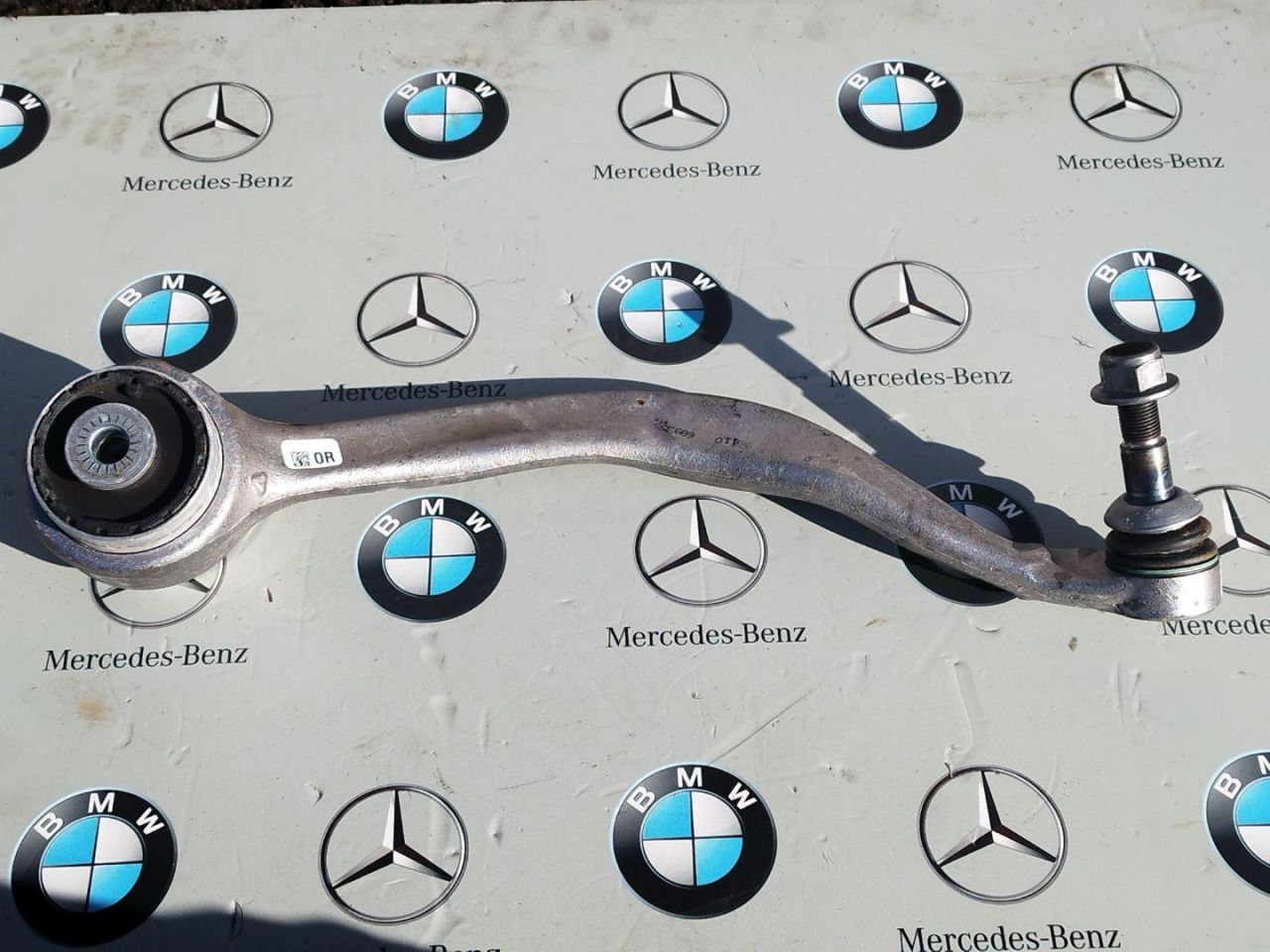 рычаг передний правый BMW 2023, 4.4 л., бензин, a96, полный привод, правый руль, 6893549 - фото №1