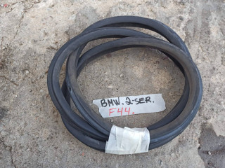 уплотнитель двери BMW 2 серия F44 2020, 2.0 л., бензин, хетчбэк 5 дв., полный привод, 7483099