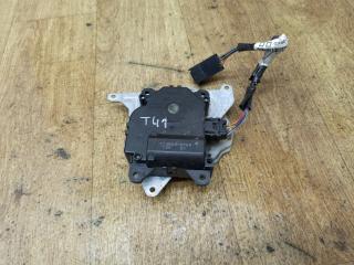 моторчик заслонки печки Toyota Corolla Verso 2 поколение AR10 2007, 2.2 л., дизель, МКПП, передний привод, 113800-2760
