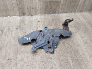 замок капота Toyota Corolla Verso 2 поколение AR10 2007, 2.2 л., дизель, МКПП, передний привод