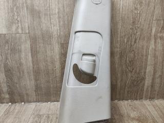 обшивка стойки центральной правой Hyundai Santa Fe 2 поколение (CM) 2005, 2.2 л., дизель, АКПП, внедорожник 5 дв., 85842-2B000