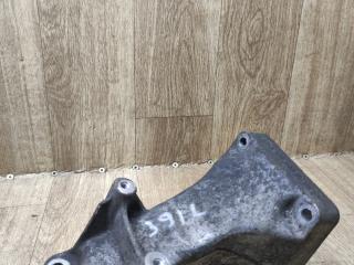 кронштейн двигателя Mercedes-Benz C-Класс W203/S203/CL203 [рестайлинг] 2005, 2.2 л., дизель, МКПП, универсал, A6112230704