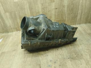 корпус воздушного фильтра Nissan Maxima A33 2002, 2.0 л., VQ20DE, бензин, АКПП, седан
