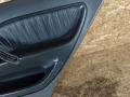 обшивка двери задняя правая Mercedes-Benz M-Класс W163 2001, 3.2 л., бензин, АКПП, внедорожник 5 дв. - фото №2