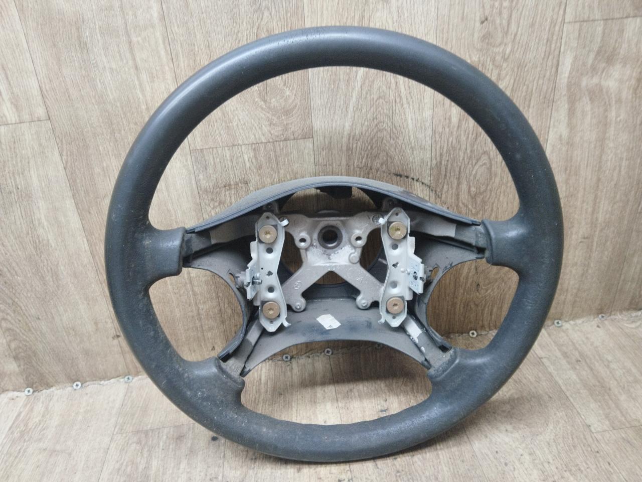 руль Toyota Carina E 1 поколение T190 1995, 1.8 л., 7A-FE, бензин, МКПП, универсал, передний привод - фото №1