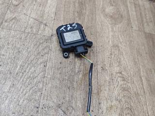 моторчик заслонки печки Alfa Romeo 166 1 поколение 1999, 2.0 л., Ti, бензин, МКПП, хетчбэк 5 дв., 0132801103