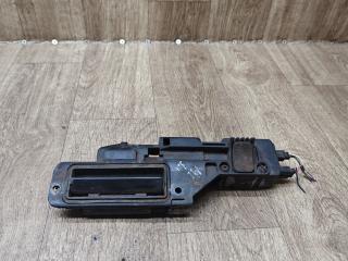 ручка крышки багажника Mercedes-Benz M-Класс W163 2001, 3.2 л., бензин, АКПП, внедорожник 5 дв.