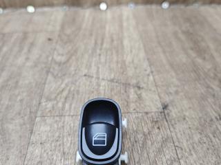 кнопка стеклоподъемника двери задней правой Mercedes-Benz C-Класс W203/S203/CL203 [рестайлинг] 2005, 2.2 л., дизель, МКПП, универсал, A2038200210
