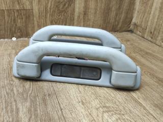 ручка внутренняя потолочная Mercedes-Benz M-Класс W163 2001, 3.2 л., бензин, АКПП, внедорожник 5 дв.