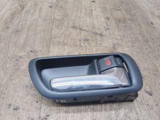 ручка внутренняя задняя правая Toyota Corolla Verso 2 поколение AR10 2007, 2.2 л., дизель, МКПП, передний привод, 69205-0F01