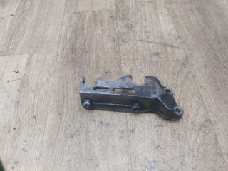 кронштейн (крепление) Mercedes-Benz C-Класс W203/S203/CL203 2003, 2.2 л., OM 611.962, дизель, АКПП, универсал, A6460940641