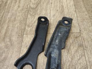 кронштейн радиатора Mercedes-Benz M-Класс W163 2001, 3.2 л., бензин, АКПП, внедорожник 5 дв.