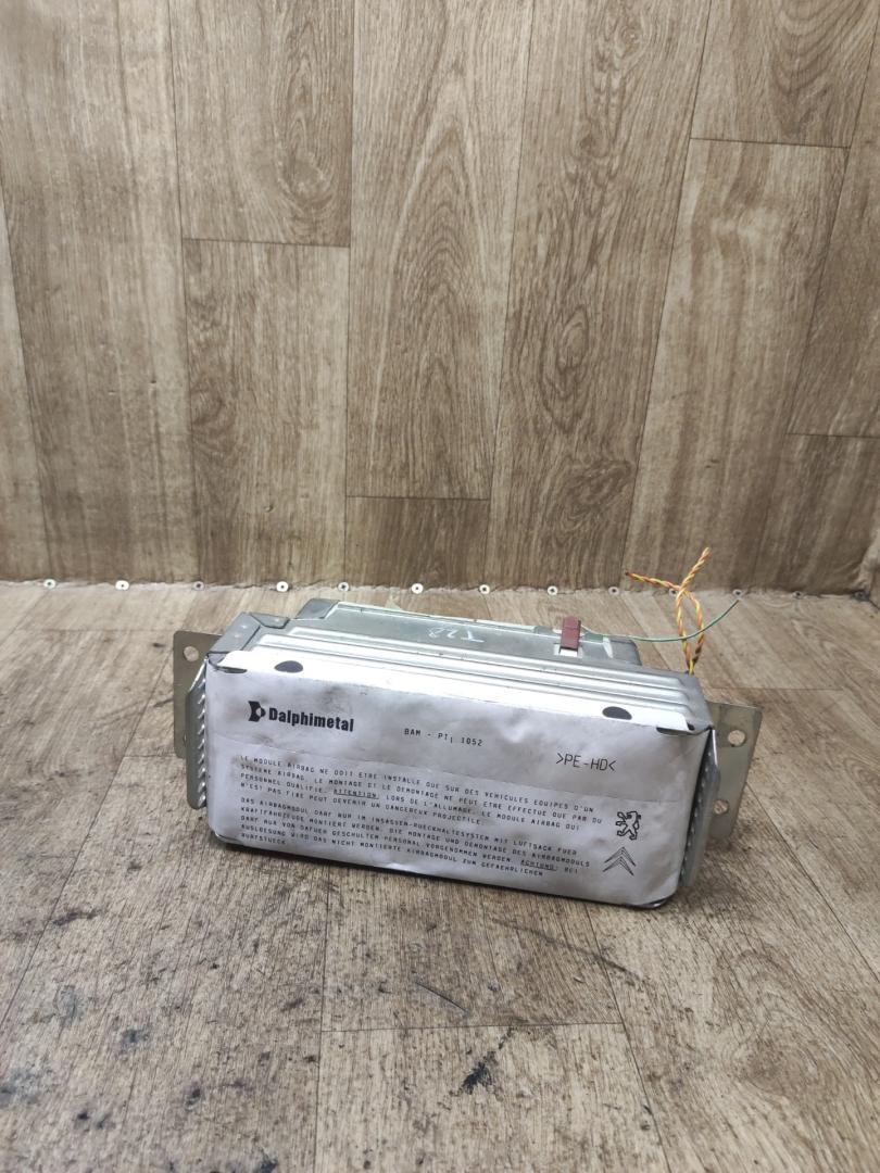 подушка безопасности пассажира Citroen C5 1 поколение 2001, 2.0 л., дизель, МКПП, лифтбэк, 9632618480 - фото №1