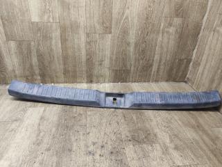 обшивка багажника Toyota Corolla Verso 2 поколение AR10 2007, 2.2 л., дизель, МКПП, передний привод, 64716-0F010