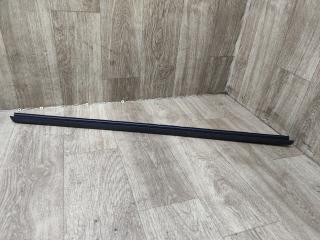 молдинг стекла Lada Vesta 1 поколение 2017, 1.6 л., бензин, МКПП, седан