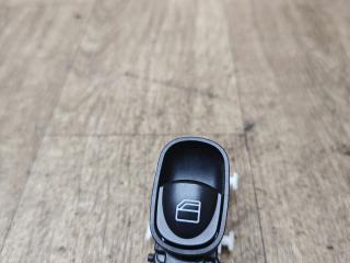 кнопка стеклоподъемника двери задней левой Mercedes-Benz C-Класс W203/S203/CL203 [рестайлинг] 2005, 2.2 л., дизель, МКПП, универсал, A2038200210