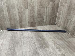 молдинг стекла Mercedes-Benz M-Класс W163 2001, 3.2 л., бензин, АКПП, внедорожник 5 дв.