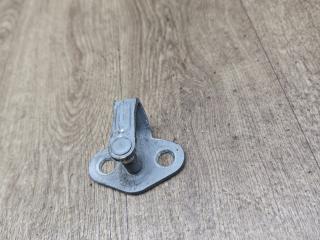 ответная часть (скоба) замка двери Opel Astra J 2011, 1.3 л., дизель, МКПП, хетчбэк 5 дв.