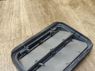 решетка вентиляции багажника Lada Vesta 1 поколение 2017, 1.6 л., бензин, МКПП, седан