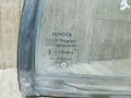 стекло двери задней правой Toyota Carina E 1 поколение T190 1995, 1.8 л., 7A-FE, бензин, МКПП, седан - фото №3