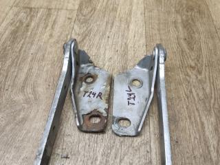 петля капота Mercedes-Benz M-Класс W163 2001, 3.2 л., бензин, АКПП, внедорожник 5 дв.