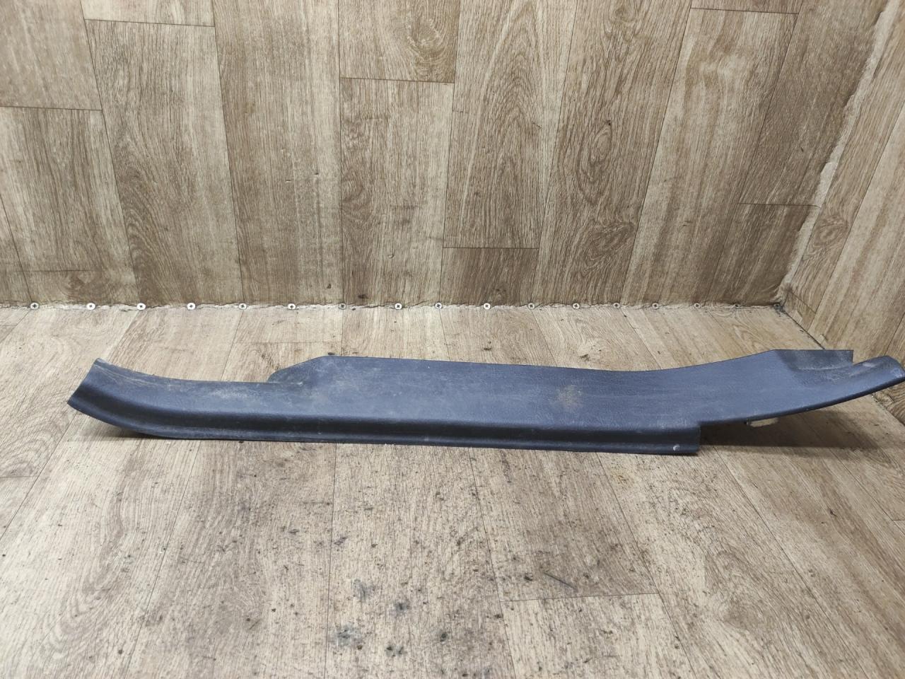 накладка на порог внутренняя Toyota Corolla Verso 2 поколение AR10 2007, 2.2 л., дизель, МКПП, передний привод, 67918-0F010 - фото №1