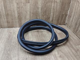 уплотнитель двери Lada Vesta 1 поколение 2017, 1.6 л., бензин, МКПП, седан