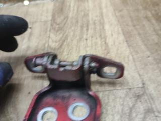 петля двери Lada Vesta 1 поколение 2017, 1.6 л., бензин, МКПП, седан