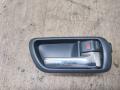 ручка внутренняя задняя правая Toyota Corolla Verso 2 поколение AR10 2007, 2.2 л., дизель, МКПП, передний привод, 69205-0F01 - фото №2