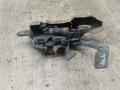 замок капота Toyota Carina E 1 поколение T190 1995, 1.8 л., 7A-FE, бензин, МКПП, универсал, передний привод - фото №4