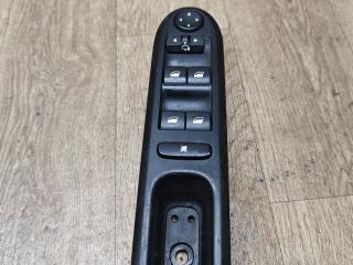 блок управления стеклоподъемниками Peugeot 407 1 поколение 2008, 2.0 л., дизель, МКПП, универсал, 96468704XT