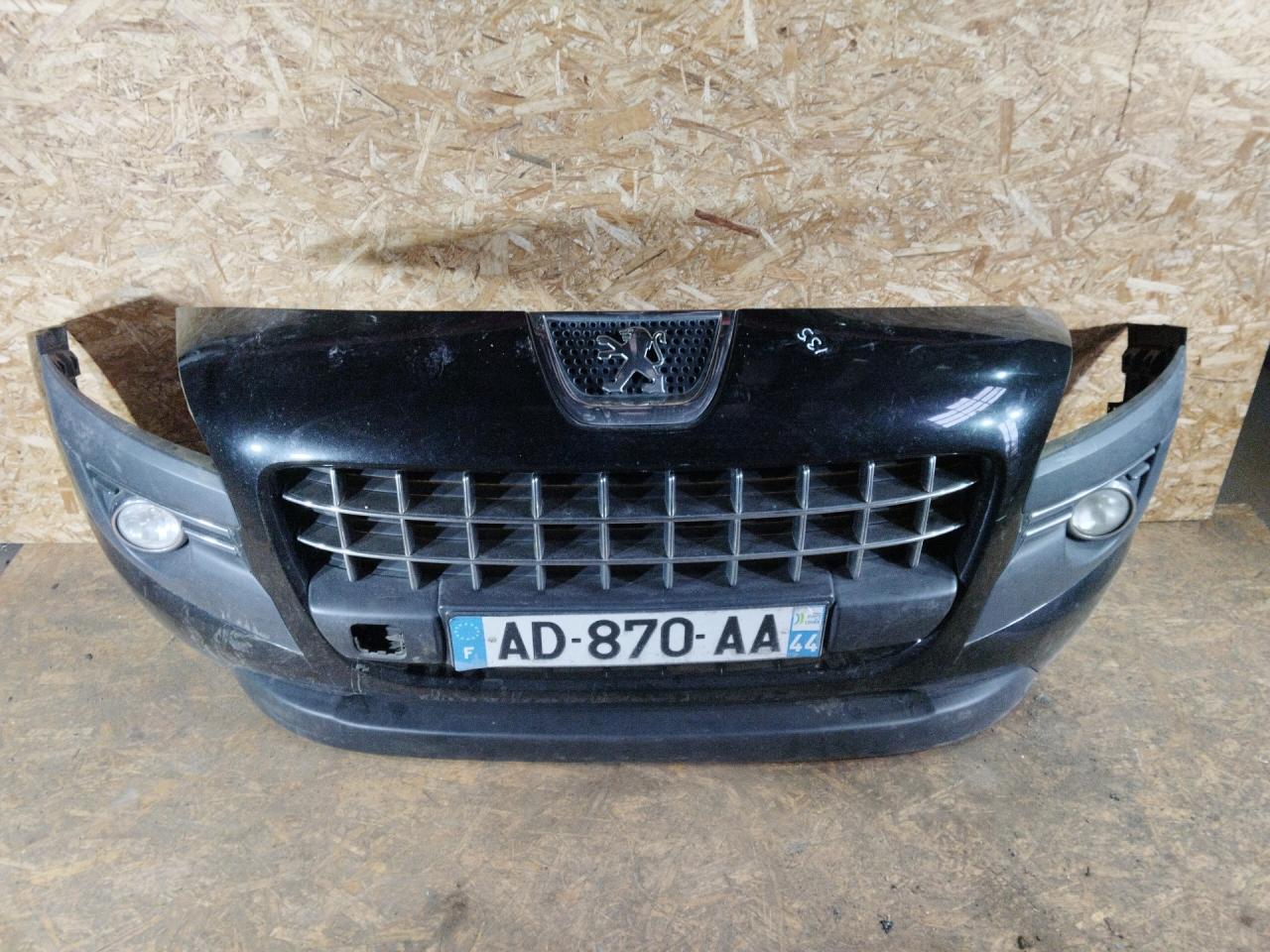 бампер передний Peugeot 3008 1 поколение 2013, 1.6 л., дизель, МКПП, минивэн - фото №1