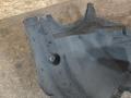защита арок передняя левая (подкрылок) Mercedes-Benz C-Класс W203/S203/CL203 2003, 2.2 л., дизель, АКПП, универсал, A2038840522 - фото №7