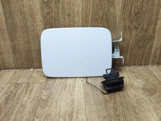 лючок топливного бака Lada Vesta 1 поколение 2019, 1.6 л., бензин, МКПП, седан