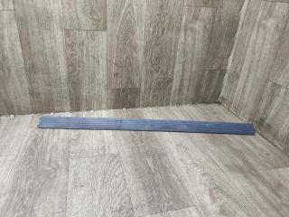 накладка на порог внутренняя Mercedes-Benz M-Класс W163 2001, 3.2 л., бензин, АКПП, внедорожник 5 дв., A1636860120