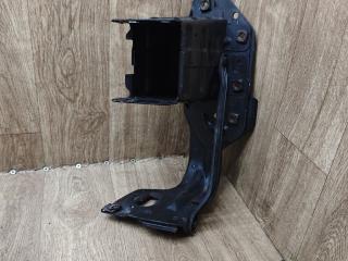 кронштейн переднего бампера Mercedes-Benz C-Класс W203/S203/CL203 [рестайлинг] 2005, 2.2 л., дизель, МКПП, универсал