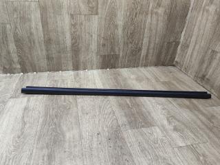 молдинг стекла Lada Vesta 1 поколение 2017, 1.6 л., бензин, МКПП, седан