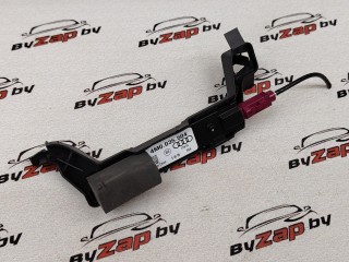 усилитель антенны Audi A4 B9 2019, 2.0 л., бензин, АКПП, серый, седан, полный привод, 4M0.035.504